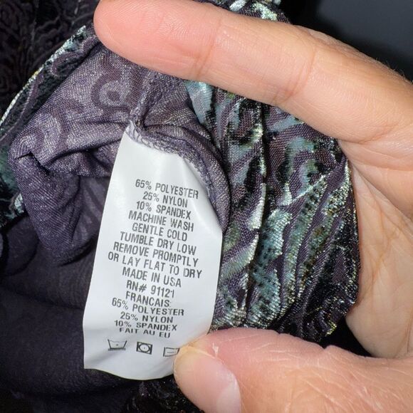 SnoSkins Tie Dye Velvet burnout Paisley floral size Medium EUC - Picture 4 of 6